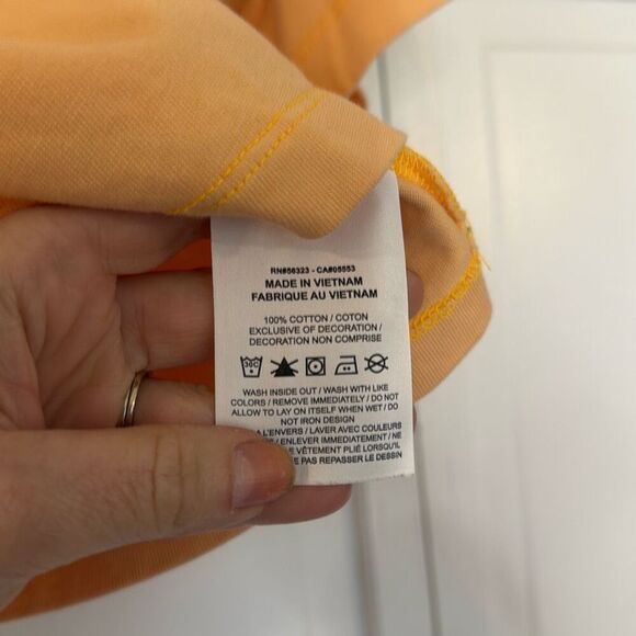 Nike orange cropped pocket front t shirt size M - Picture 6 of 11